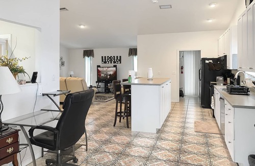 Pine Island Center Maison | Direct Gulf Access Island Retreat - Boat Lift, No Bridges, Convenient Location!