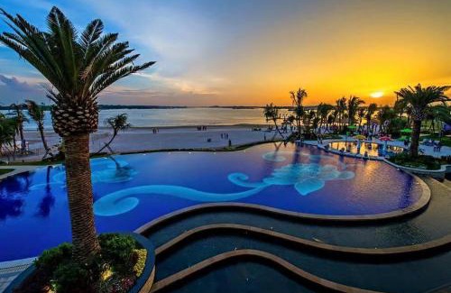 Central District Appartement | Direct mall access & beach - Large group 8 pax