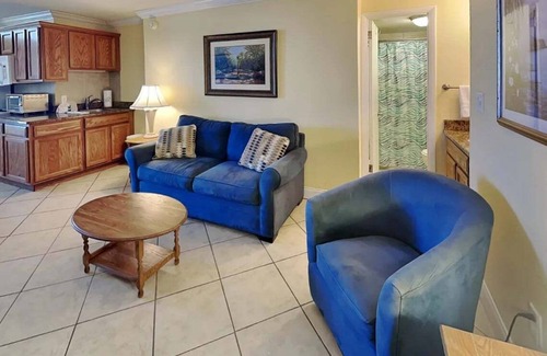 Lenox Park Copropriété | Direct Ocean Views – Walk to Dining & Beach Fun