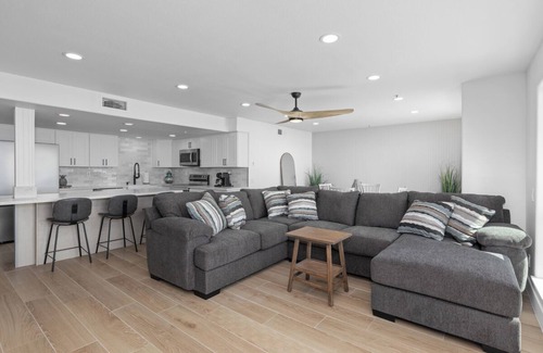 Imperial Beach Copropriété | Direct Oceanfront 2 Bedroom 2 Bathroom on the 1st Floor