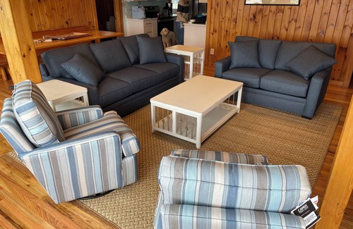 Southern Coast Maison | Direct Oceanfront/Beachfront Home in Saco, ME. Family Retreat sleeps 19