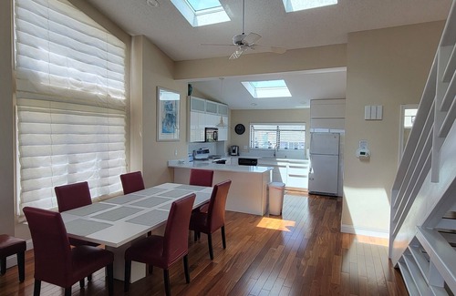 Southend Maison | Direct Oceanfront Home, endroit calme mais proche de tout