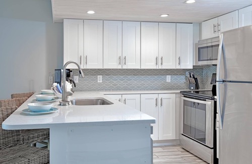Bel Air Maison | ~Direct PCB Beachfront Beautiful Townhome Quiet Area Sleeps 6~