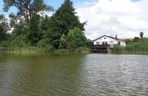 Neukloster Maison | situation mer directe avec bateau, animaux acceptés, terrasse ensoleillée, non-fumeurs