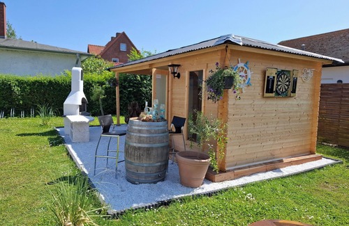 Alt Gaarz Appartement | Directly on the cliffs with beach access, beautiful nature in a quiet location.