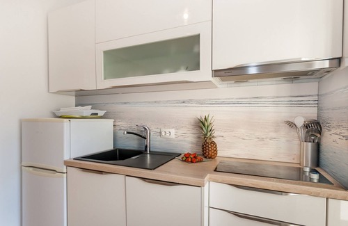 Baska Appartement | Directement au bord de la mer Adriatique cristalline