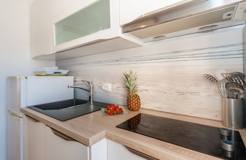 Baska Appartement | Directement au bord de la mer Adriatique cristalline