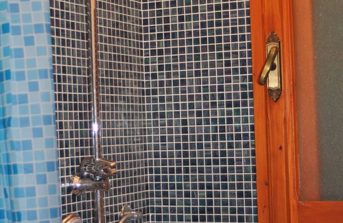 Fondi Maison | Accessible aux personnes handicapées grande maison en pierre dans l'orangeraie