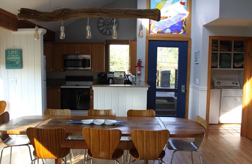 Ocean Beach Maison | Récemment rénové!! Lg maison à OB !! 4. 5 BR / 2 Bth. 11-12 personnes