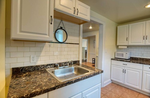 Perryville Appartement | Discounted Stays | 1BR | Dog-Friendly | King | A/C