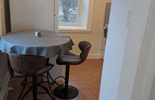 Perryville Appartement | Discounted Stays | 1BR | King | A/C
