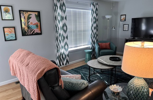 Rehoboth Beach Maison | Discover fun at Rehoboth Beach—16 min, stay in our 3-bedroom retreat