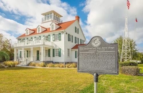 Jekyll Island Maison | Discover Jekyll Island from a Charming Retreat | Pool, Free Breakfast & Parking