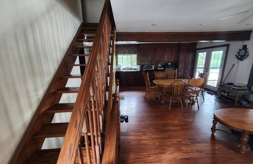 Faraday Cottage | Discover Serenity: Ultimate Summer Getaway Awaits at Charming Cottage Retreat!