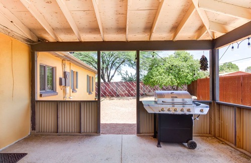 Peter Howell Maison | Sentez-vous comme un Tucsonan local à "The Bungalow" - Dans le Midtown Tucson classique -