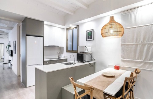 Hostafrancs Appartement | Discover your home in Barcelona: design, comfort and perfect location