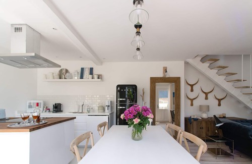 Honfleur Maison | Luxe discret, Maison d’Armateur de 3 chambres au cœur du Honfleur Historique