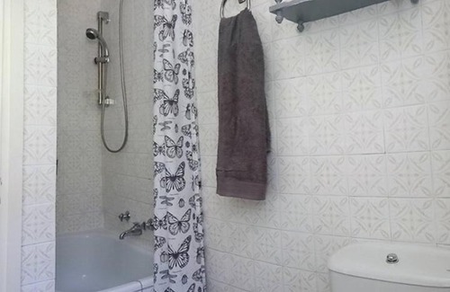 San Martin de Valdeiglesias Appartement | Disfrutar en la playa de Madrid, by Adoorable