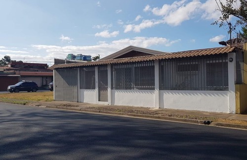 San Bosco Maison | Disfrute y descanso (San José) Casa Sabana Sur