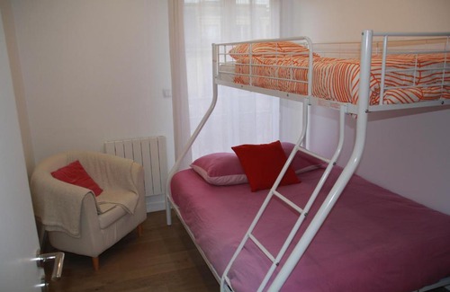Chessy Appartement | Disney Apart,3 mn from Disney, 4bedrooms, double free, secured parking,105 m2
