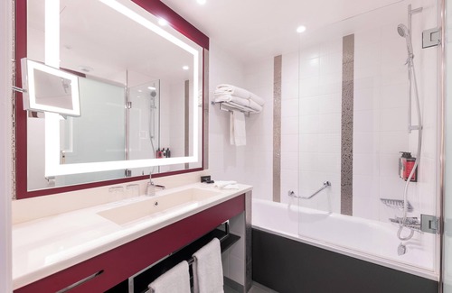 Chessy Hôtel | Disney Hotel New York - The Art of Marvel
