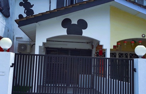 Tampin Maison | DISNEY Themed Playhouse Tampin with Giant Slide@TAMPIN/MELAKA FREE MOVIES