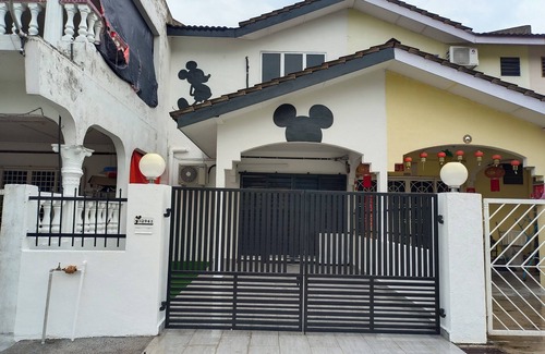 Tampin Maison | DISNEY Themed Playhouse Tampin with Giant Slide@TAMPIN/MELAKA FREE MOVIES