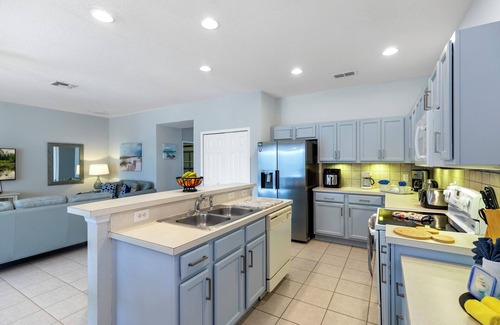 Watersong Villa | Stunning 5-Bed Villa with Pool, Disney Area
