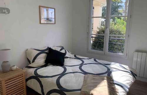 Bussy-Saint-Georges Appartement | Disneyland 10 minutes Paris 35 minutes