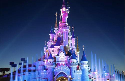 Guermantes Maison | *Disneyland-Paris à 20 min* 11 pers, Golf, Billard
