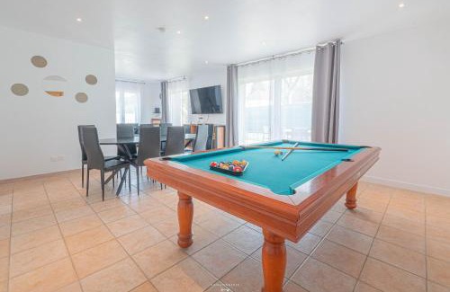 Guermantes Maison | *Disneyland-Paris à 20 min* 11 pers, Golf, Billard