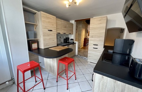 Verdun Maison | Maison de Ville de caractère avec terrasse, "L'Aparté ".