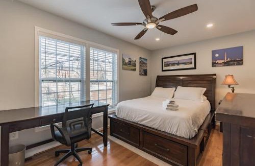 Columbia Heights Maison | District Townhome with Two Free Parkings #DCottage