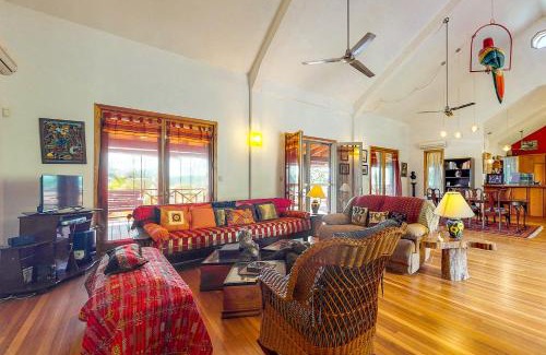 San Ignacio Maison | Divina with studio at Framadani Estate