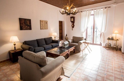 Can Trabal Villa | Catalunya Casas: Masia Can Trabal à seulement 12 km des plages de Sitges !
