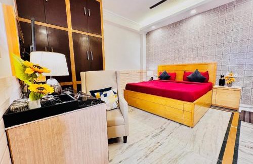 New Delhi Hôtel | Divine Inn Hotel Near Rajouri Garden Main Market