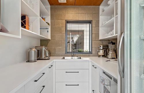Saint Albans Maison | Divine on Derby - Christchurch Holiday Home