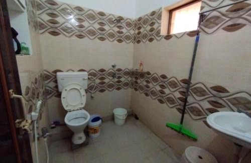 Puri Appartement | Divine view - 1 bhk AC - Swarna Bhavan