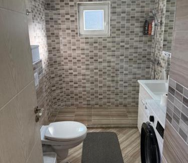 Tomicici Appartement | DiVino Apartment