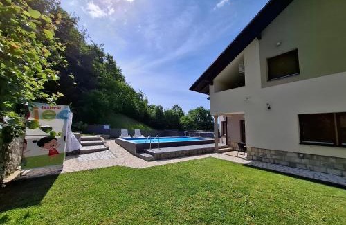 Glamocani Maison | Djuric Vacation House