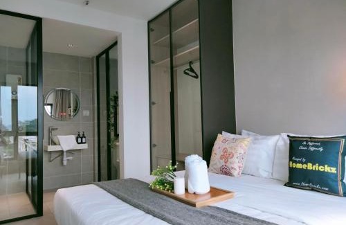 Shah Alam Appartement | DK 2BR 5Pax with balcony NEAR Subang Airport