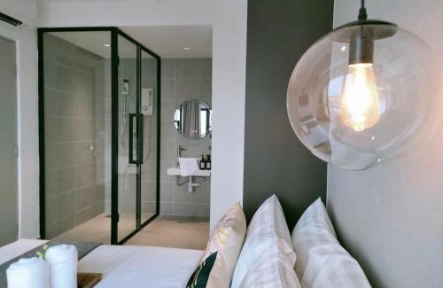 Shah Alam Appartement | DK 2BR 5Pax with balcony NEAR Subang Airport