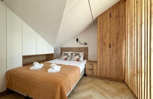 Nowy Dwor Mazowiecki Appartement | DMK Oak Studio near Warsaw-Modlin Airport
