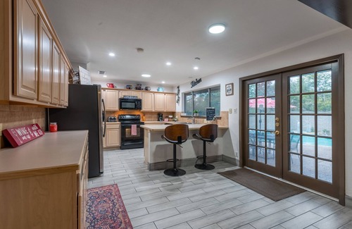 Woods of Shavano Maison | Annulation gratuite, réductions BMT 4B, grande piscine privée creusée \ Hottub