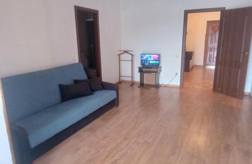 Mukachevo Appartement | DOBA - Центр 4 кім 8 міс Завжди тепла !