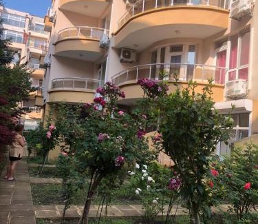 Pomorie Appartement | Dobi Apartments