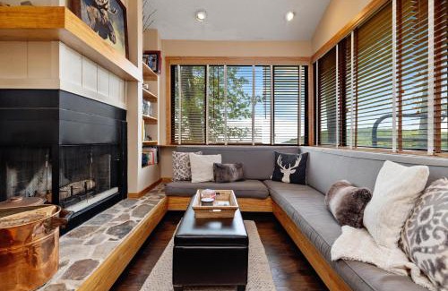 Wintergreen Maison | Dobie 48 with Wintergreen Advantage