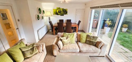 Longcroft Appartement | Dochart 3 Bedroom Apartment - Edinburgh