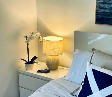 Chittaway Point Maison | DOCK 08 Riverside Entertainer Pets Welcome