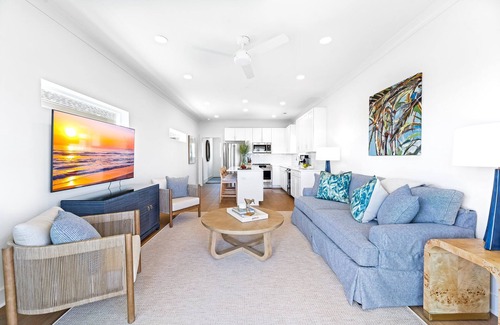 Georgetown Maison | Dock and Dwell at the Winyah Bay Club, Pool, Outdoor Lounge/Grill and Boat Slip included!